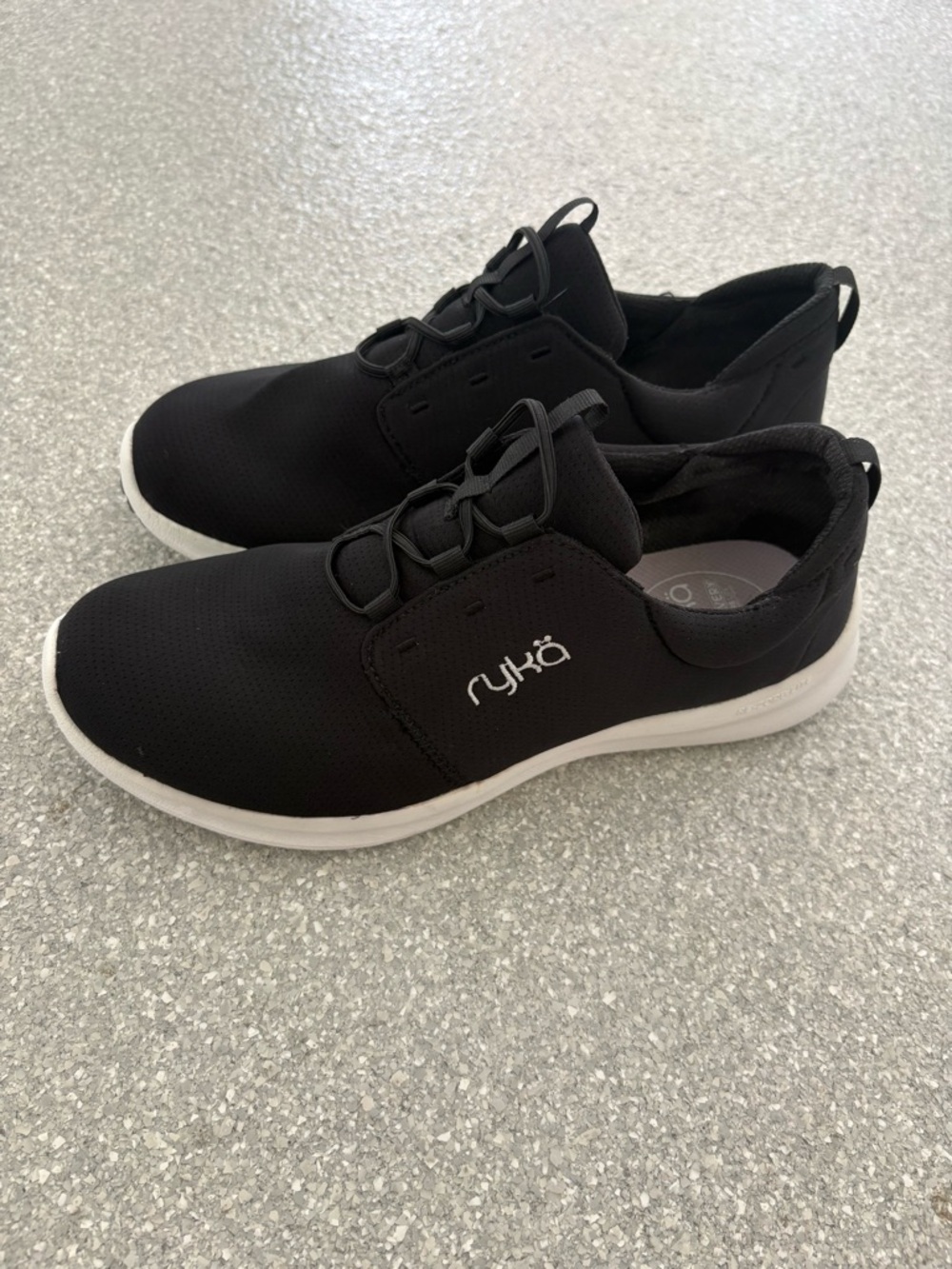 Ryká Renew Recovery slip-on sneakers women’s size 10
